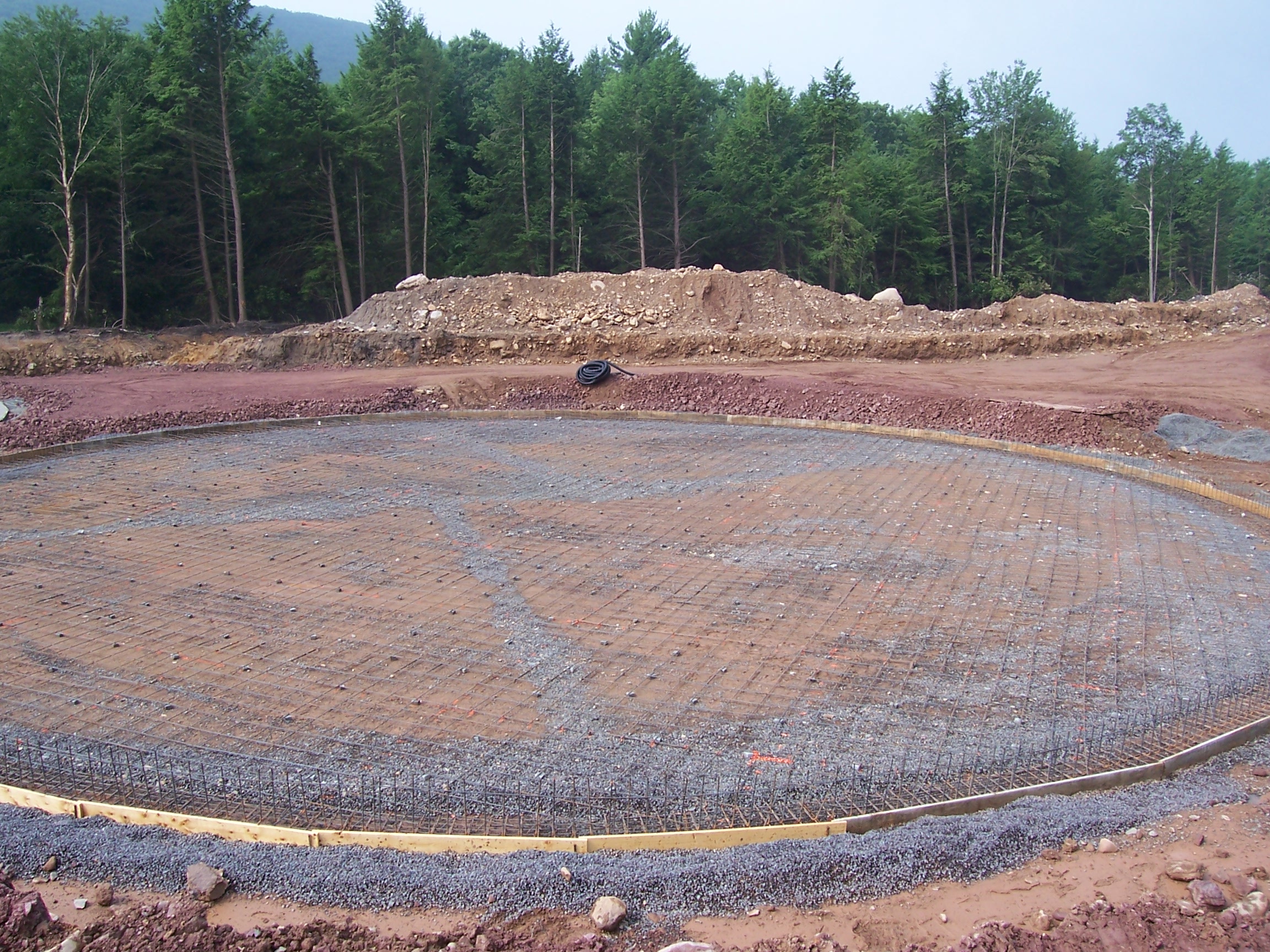 7 18 05 rebar placement for concrete limestone tank base